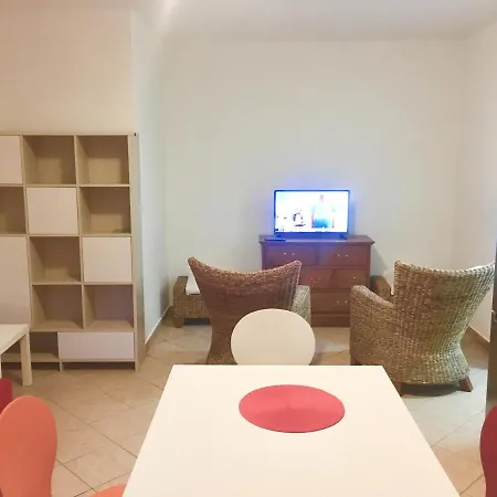 Bilocale Arancio In Zona Residenziale Apartment *